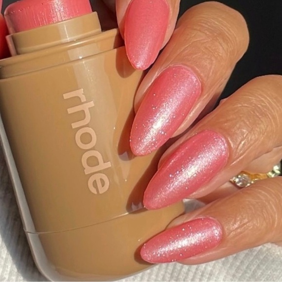 Rhode Pocket Blush - Limited shade “Sprinkle”- The natural flush. NEW - Picture 5 of 15